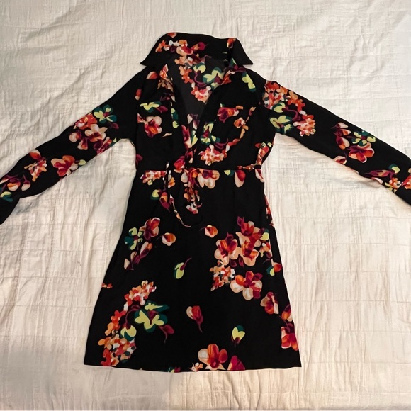 Merona Dresses & Skirts - Merona Women’s Long Sleeve Dress Black Floral Multicolor